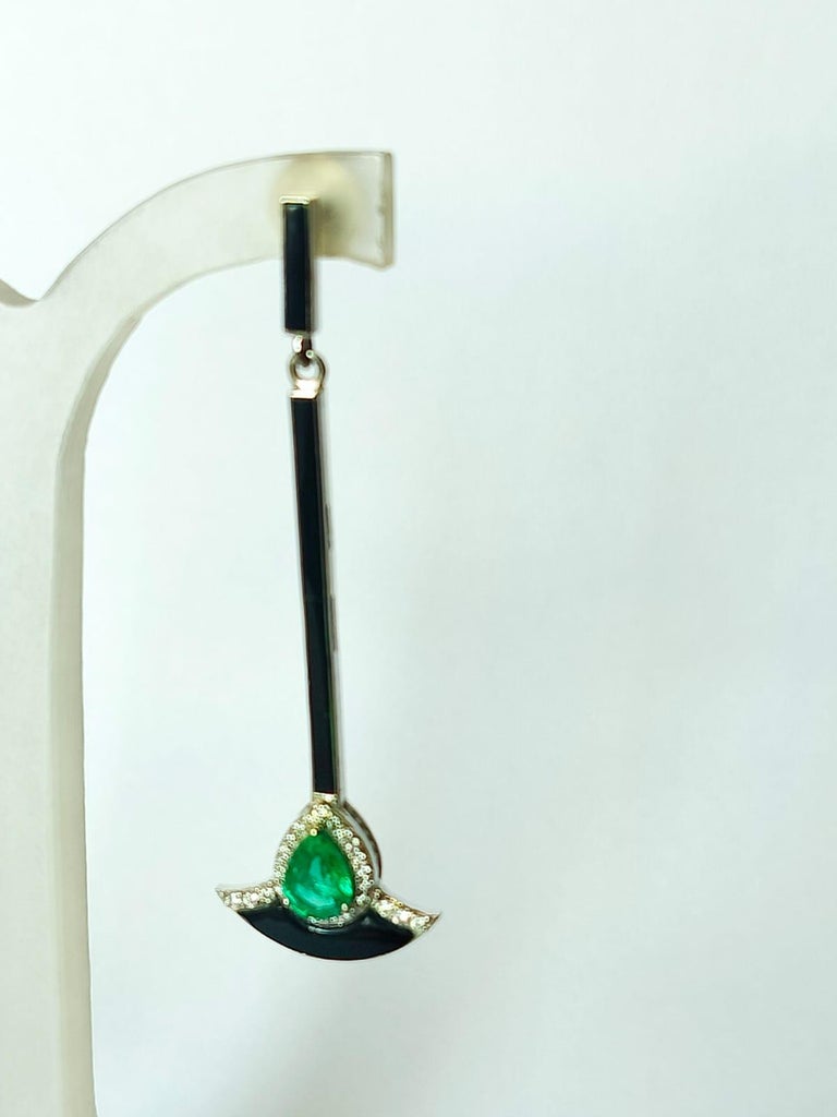 1.21 carats Natural Emerald, Black Enamel & Diamonds Chandelier Earrings