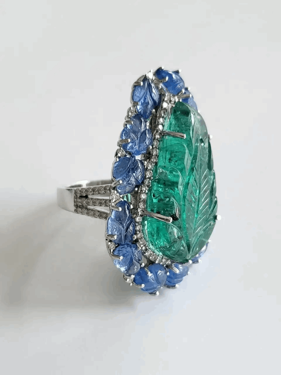 emerald sapphire ring