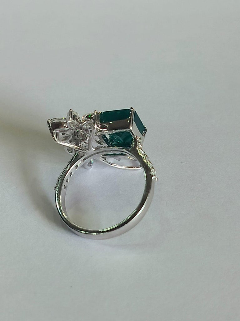 2.72 carats, natural Zambian Emerald & Rose Cut Diamonds Engagement Ring